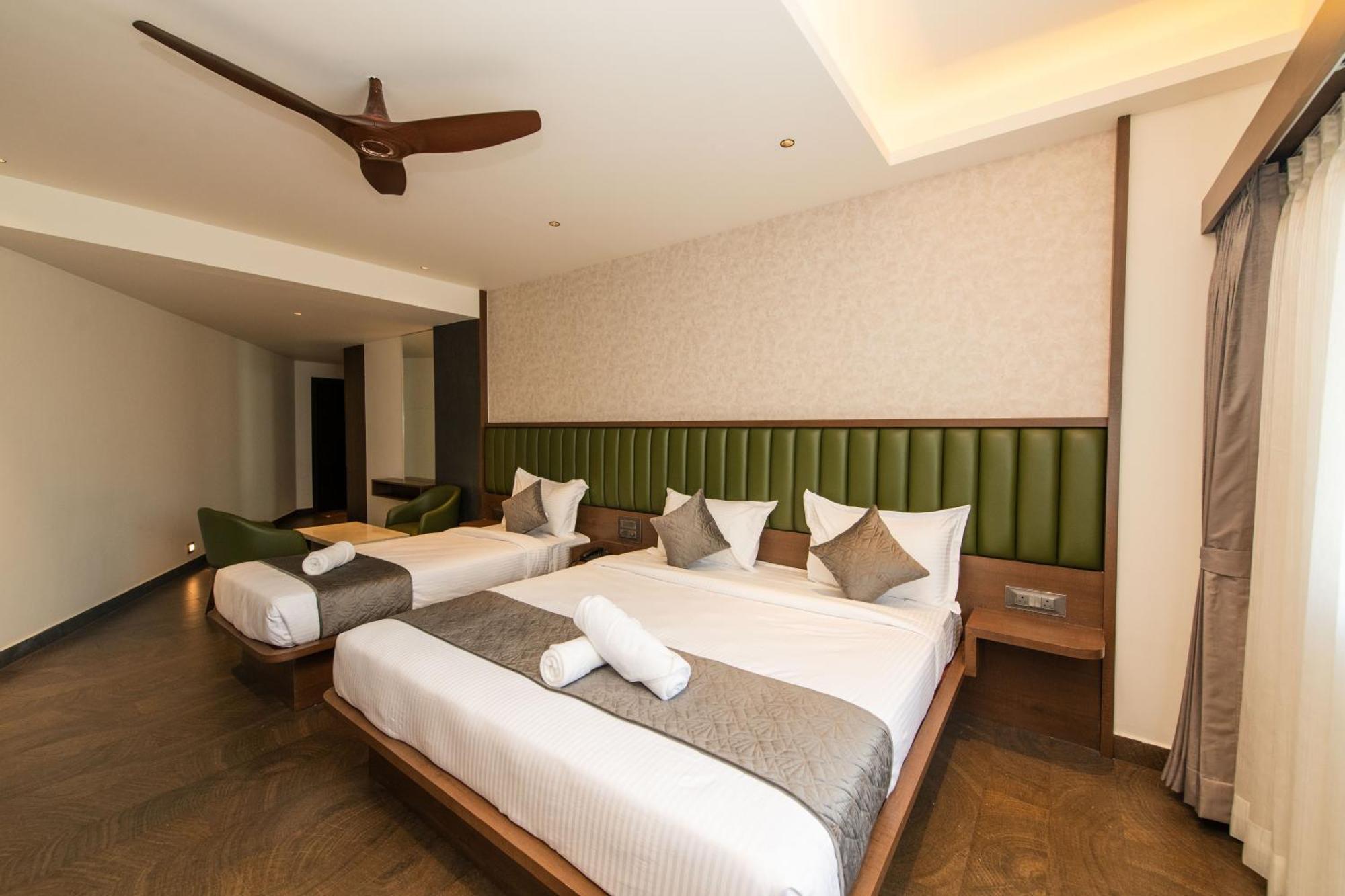 Hotel Mysore Radiance ภายนอก รูปภาพ