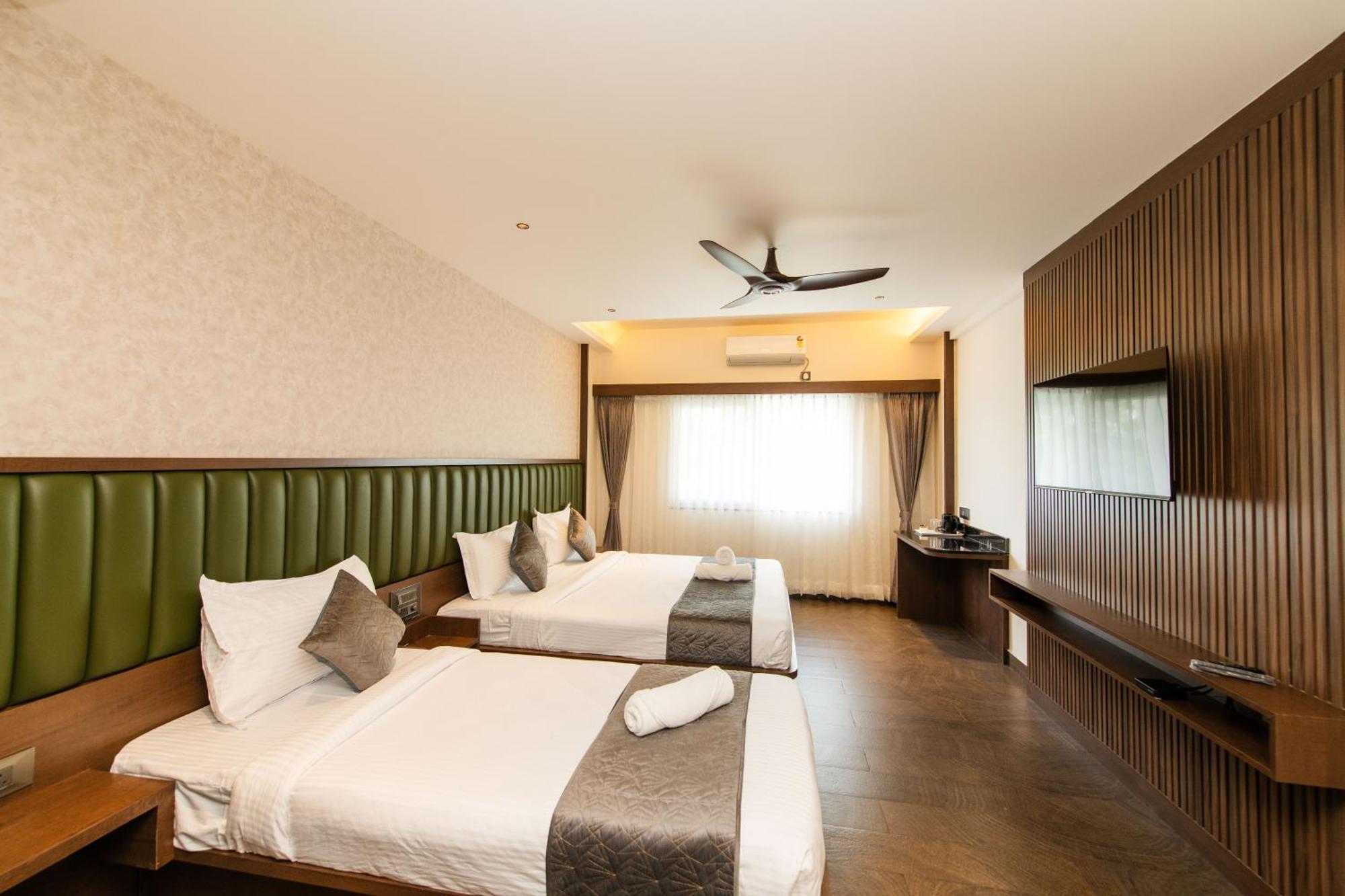 Hotel Mysore Radiance ภายนอก รูปภาพ