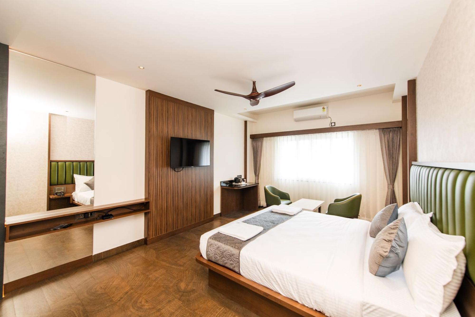 Hotel Mysore Radiance ภายนอก รูปภาพ