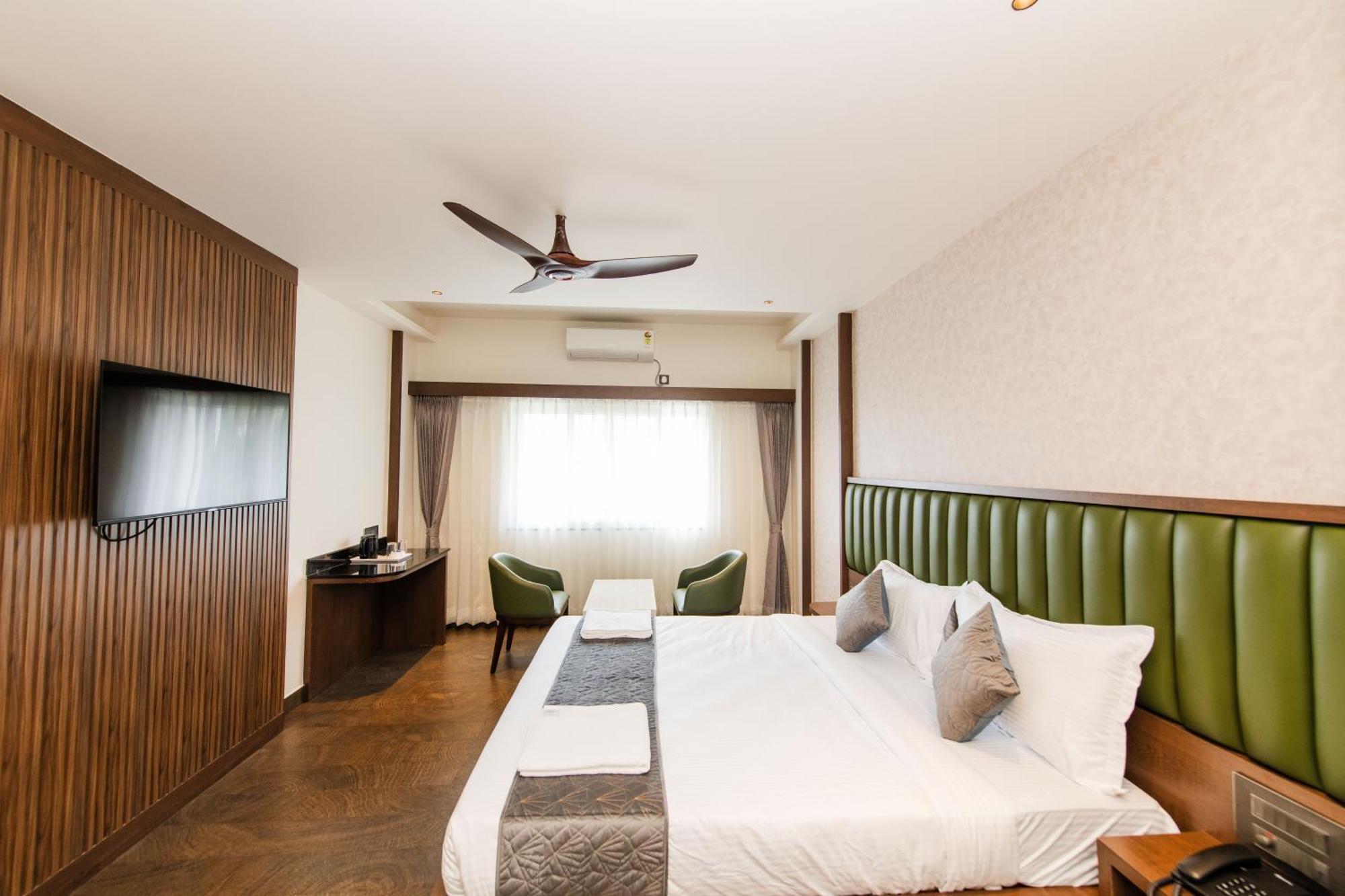Hotel Mysore Radiance ภายนอก รูปภาพ